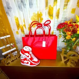 Authentic NWT Large Red Telfar Shopping Bag, in org pkg with Telfar Dust Bag!